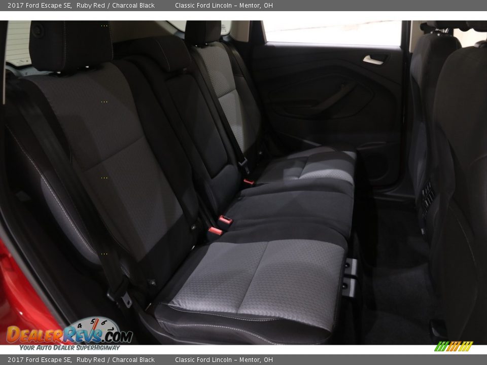 2017 Ford Escape SE Ruby Red / Charcoal Black Photo #14