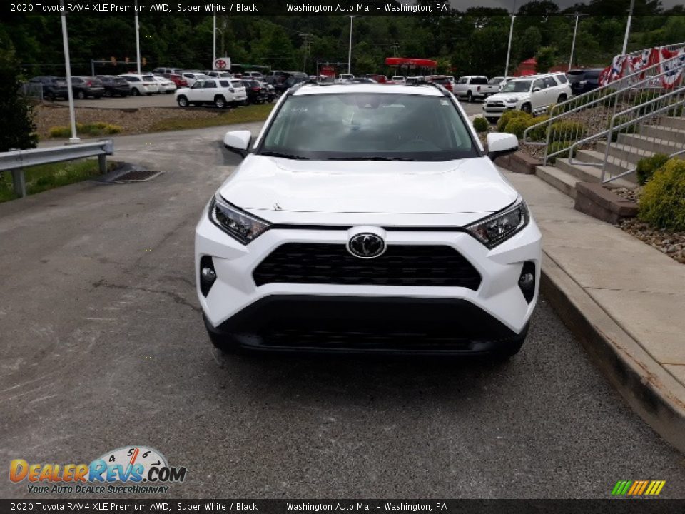 2020 Toyota RAV4 XLE Premium AWD Super White / Black Photo #23