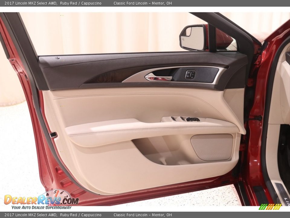 Door Panel of 2017 Lincoln MKZ Select AWD Photo #5
