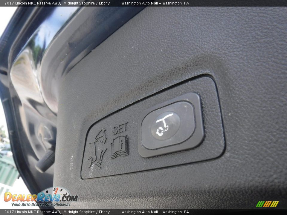 2017 Lincoln MKC Reserve AWD Midnight Sapphire / Ebony Photo #28