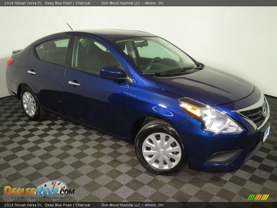 2019 Nissan Versa SV Deep Blue Pearl / Charcoal Photo #2