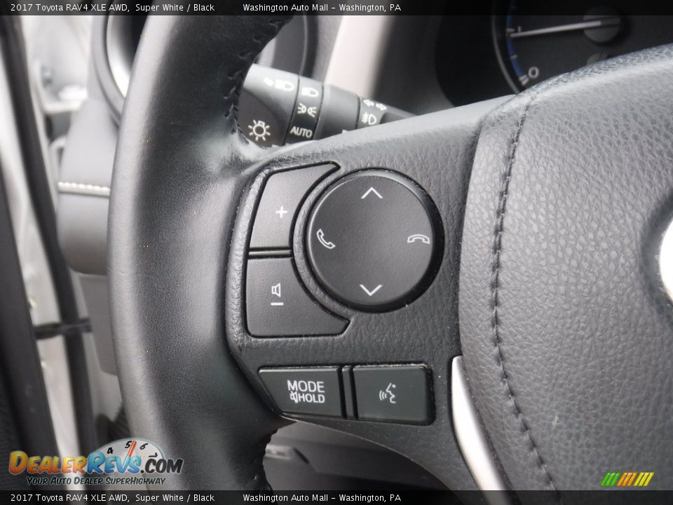2017 Toyota RAV4 XLE AWD Super White / Black Photo #6