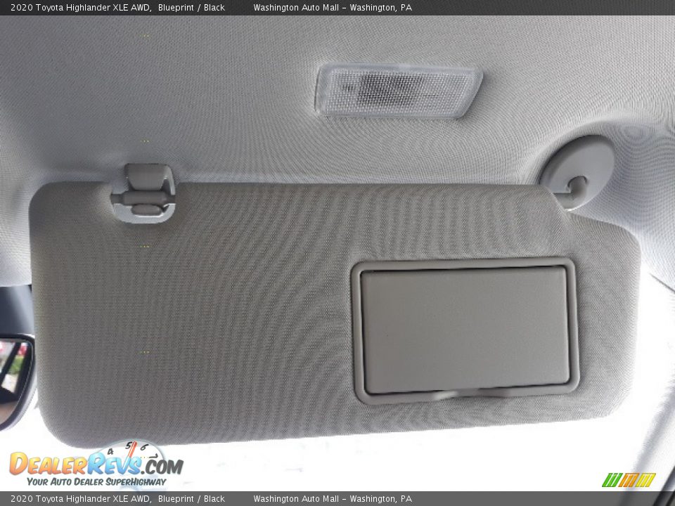 2020 Toyota Highlander XLE AWD Blueprint / Black Photo #18