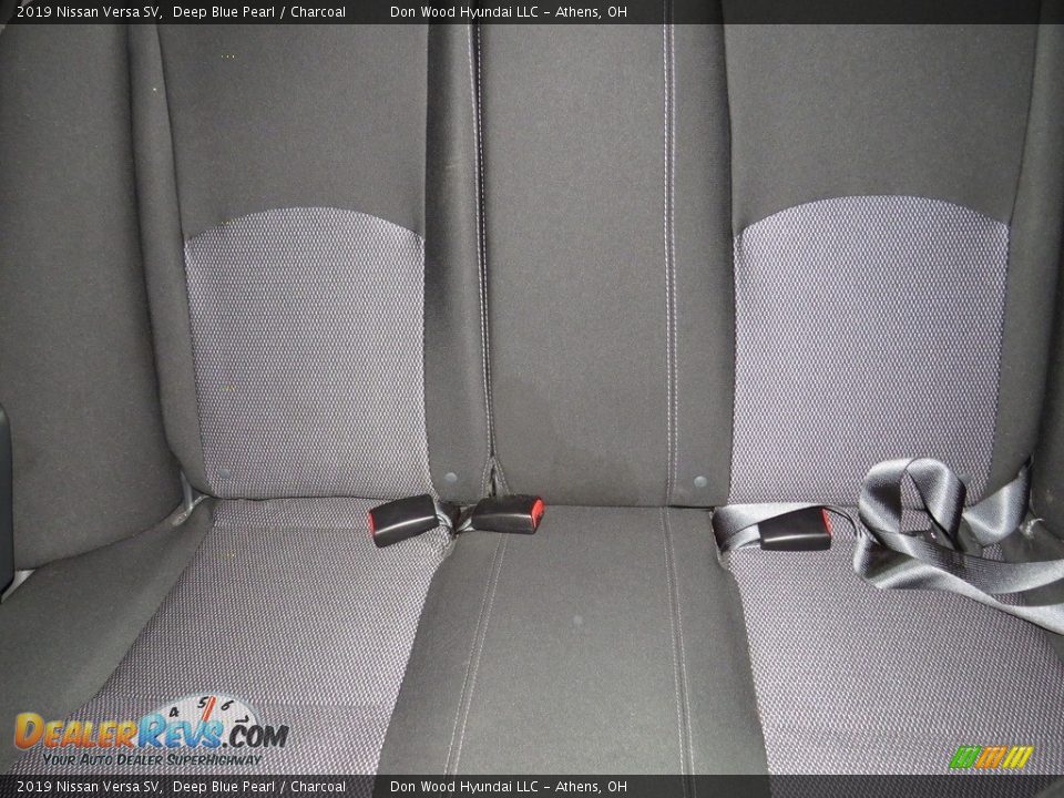 2019 Nissan Versa SV Deep Blue Pearl / Charcoal Photo #19