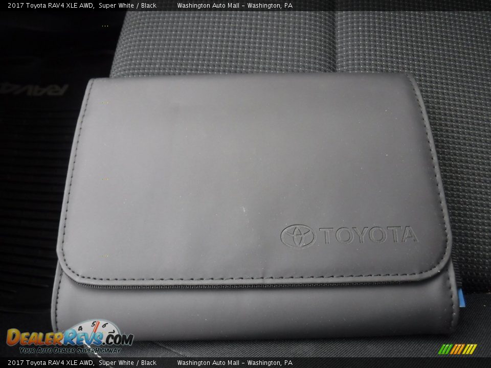 2017 Toyota RAV4 XLE AWD Super White / Black Photo #26