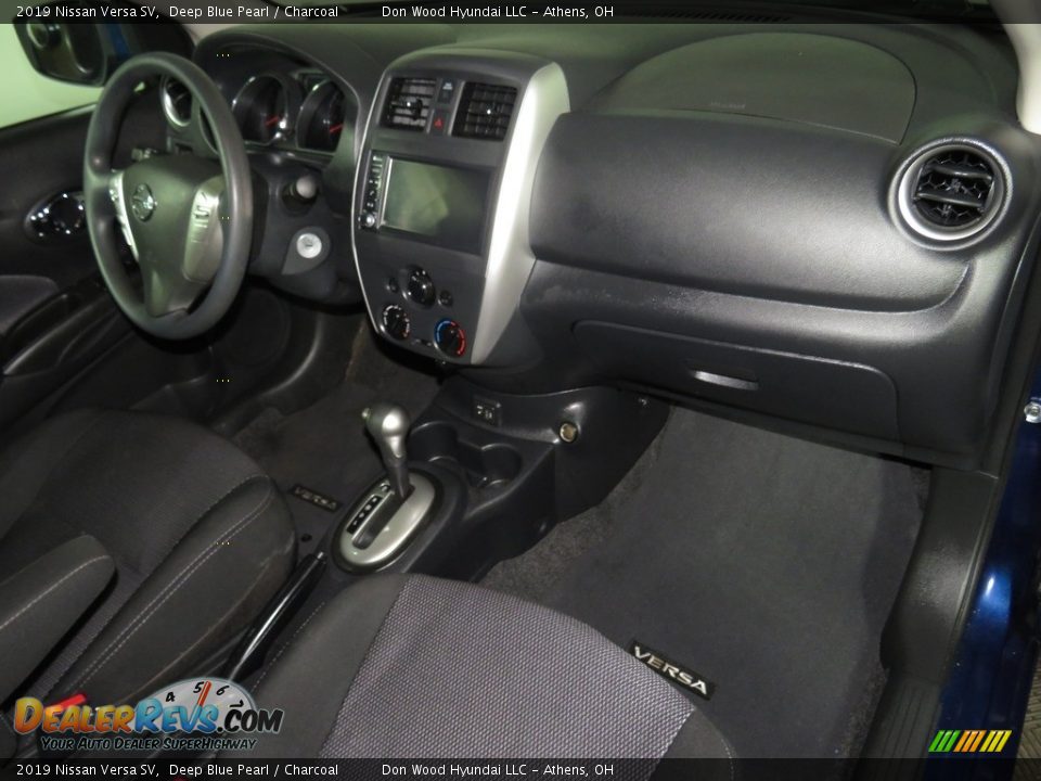 2019 Nissan Versa SV Deep Blue Pearl / Charcoal Photo #26