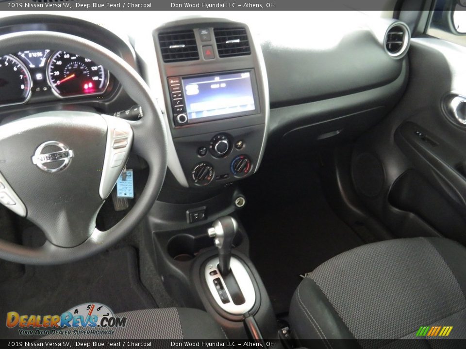 2019 Nissan Versa SV Deep Blue Pearl / Charcoal Photo #30