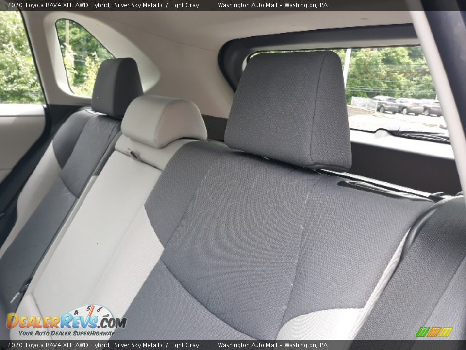2020 Toyota RAV4 XLE AWD Hybrid Silver Sky Metallic / Light Gray Photo #23