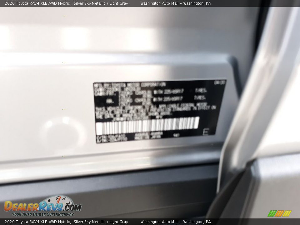 2020 Toyota RAV4 XLE AWD Hybrid Silver Sky Metallic / Light Gray Photo #35