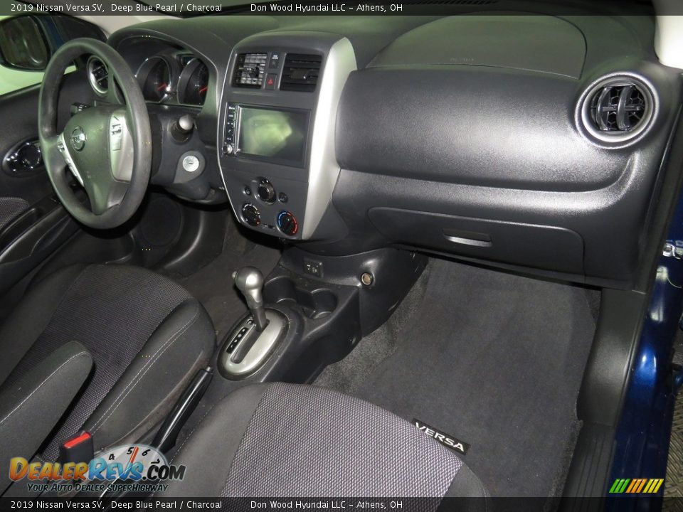 2019 Nissan Versa SV Deep Blue Pearl / Charcoal Photo #26
