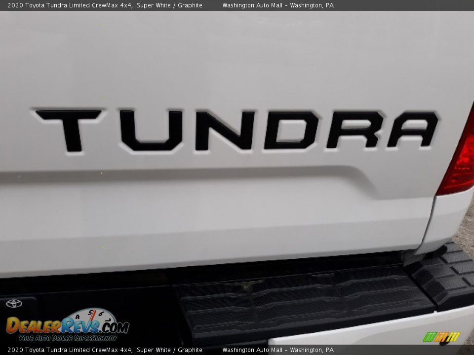2020 Toyota Tundra Limited CrewMax 4x4 Super White / Graphite Photo #30