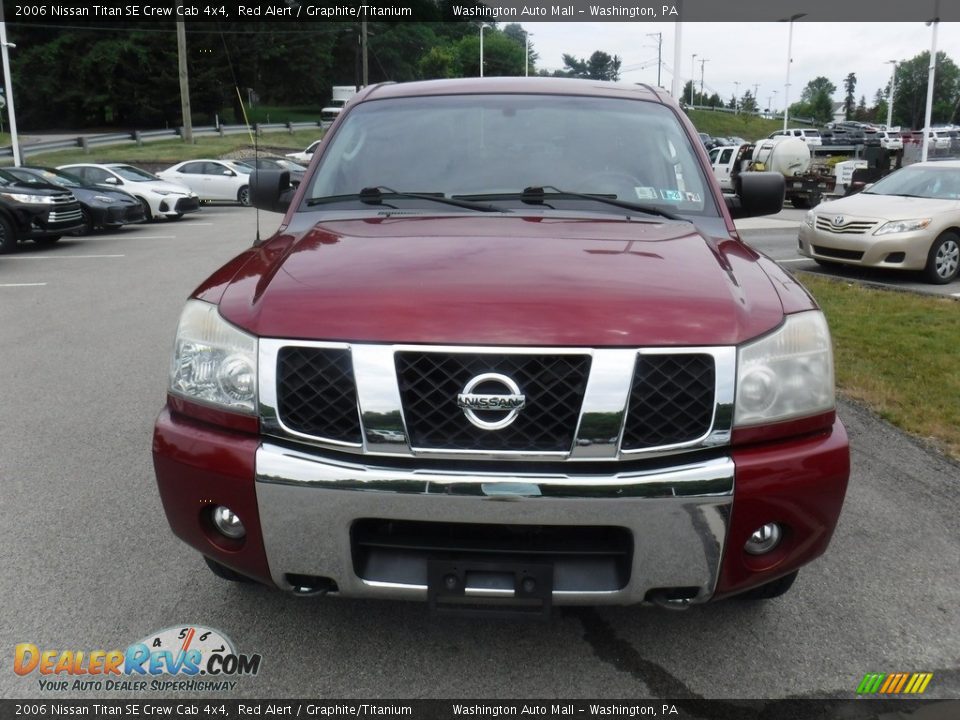 2006 Nissan Titan SE Crew Cab 4x4 Red Alert / Graphite/Titanium Photo #12