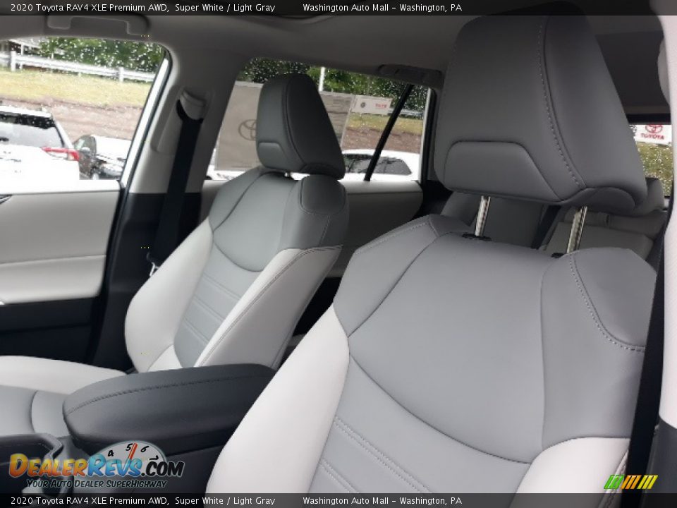 2020 Toyota RAV4 XLE Premium AWD Super White / Light Gray Photo #22