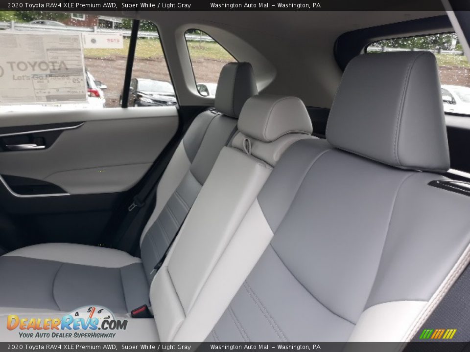 2020 Toyota RAV4 XLE Premium AWD Super White / Light Gray Photo #26