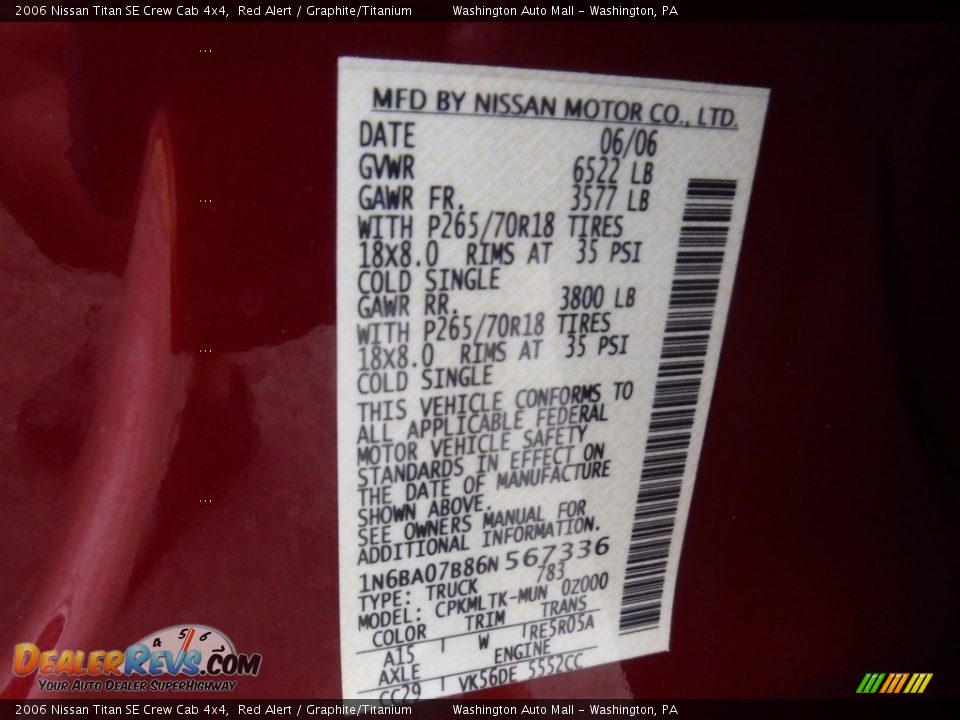 2006 Nissan Titan SE Crew Cab 4x4 Red Alert / Graphite/Titanium Photo #31