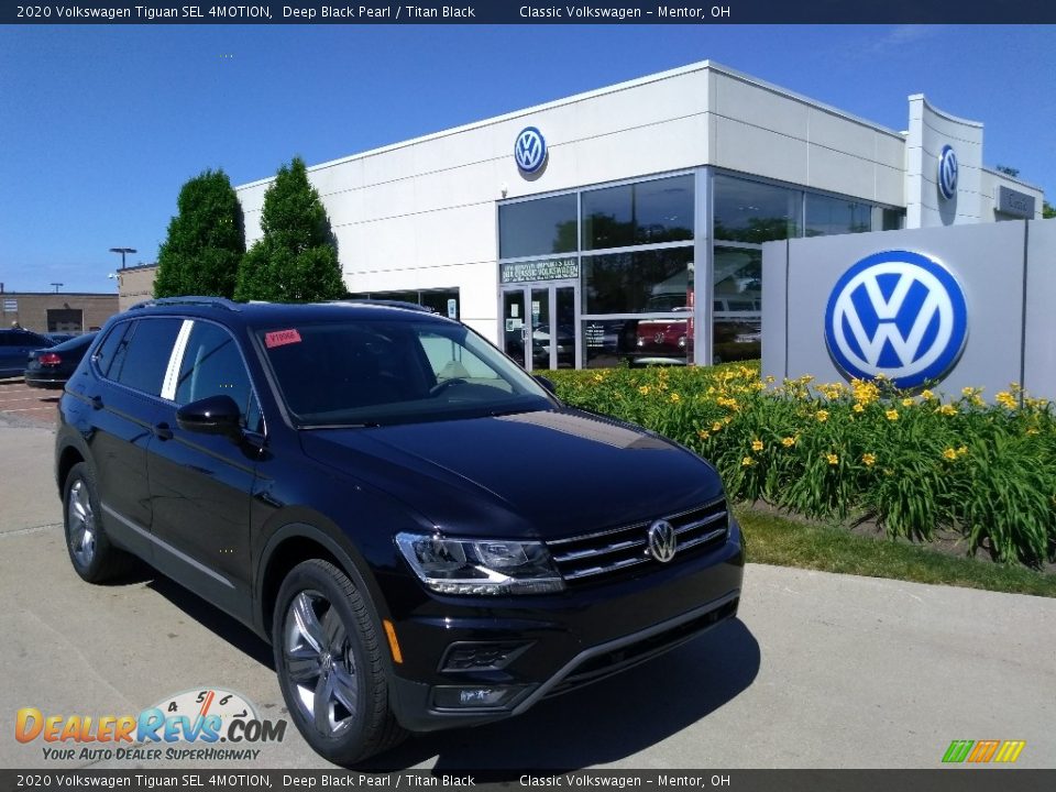 2020 Volkswagen Tiguan SEL 4MOTION Deep Black Pearl / Titan Black Photo #1