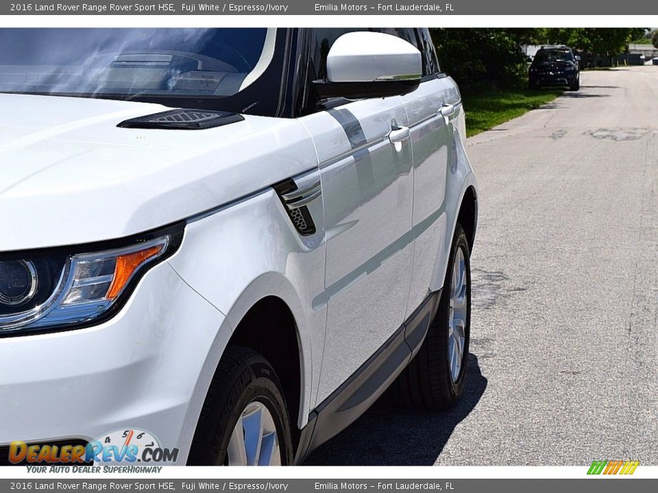 2016 Land Rover Range Rover Sport HSE Fuji White / Espresso/Ivory Photo #11