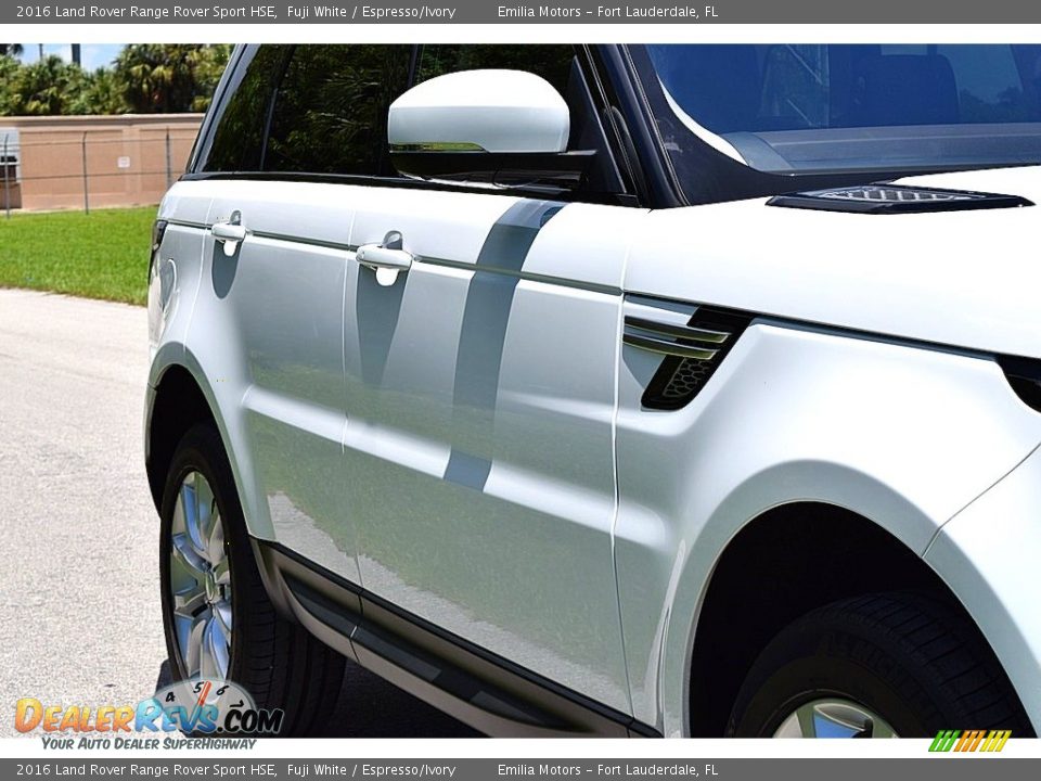 2016 Land Rover Range Rover Sport HSE Fuji White / Espresso/Ivory Photo #13