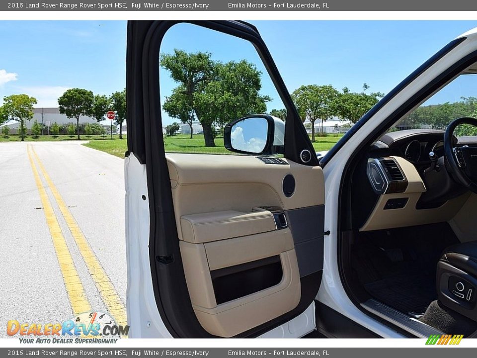 2016 Land Rover Range Rover Sport HSE Fuji White / Espresso/Ivory Photo #15