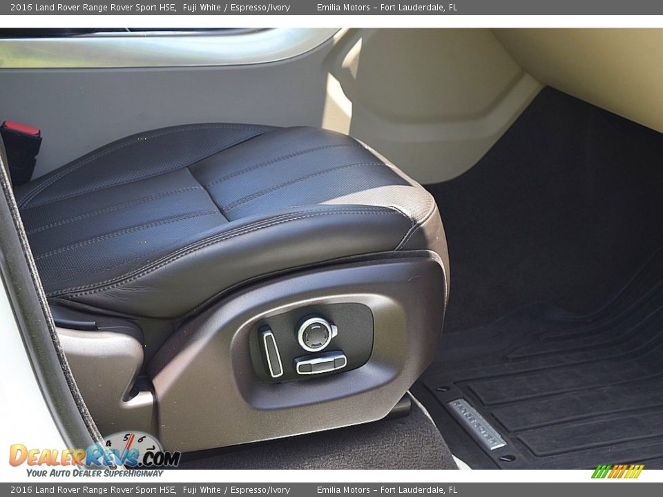2016 Land Rover Range Rover Sport HSE Fuji White / Espresso/Ivory Photo #23