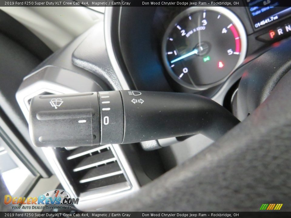 2019 Ford F250 Super Duty XLT Crew Cab 4x4 Magnetic / Earth Gray Photo #22