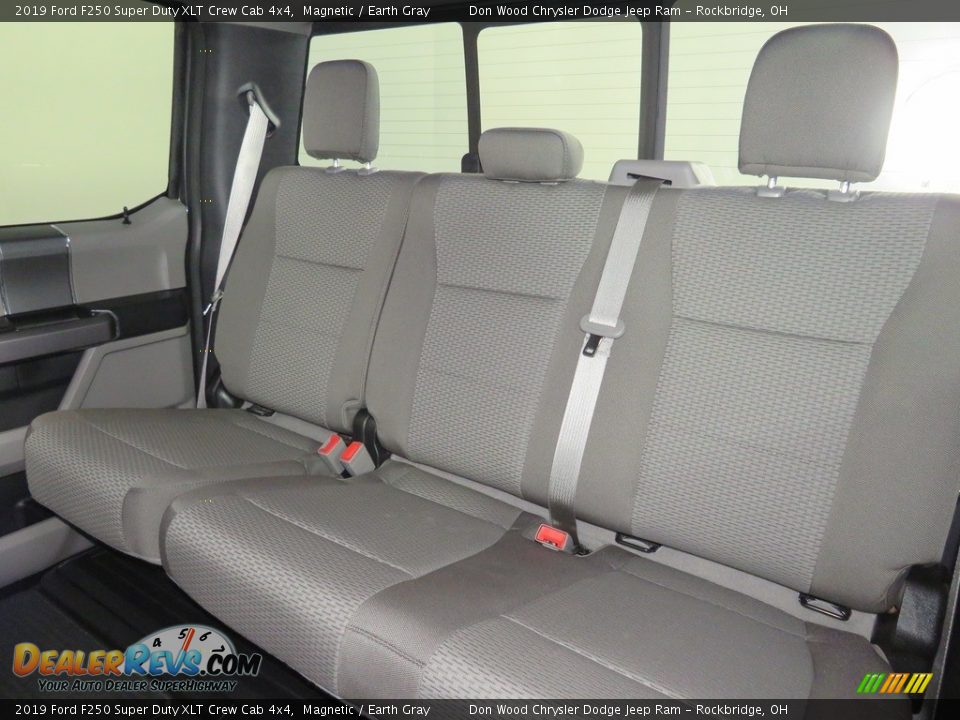 2019 Ford F250 Super Duty XLT Crew Cab 4x4 Magnetic / Earth Gray Photo #33