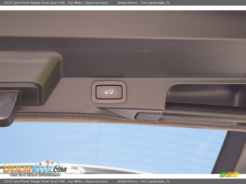 2016 Land Rover Range Rover Sport HSE Fuji White / Espresso/Ivory Photo #43