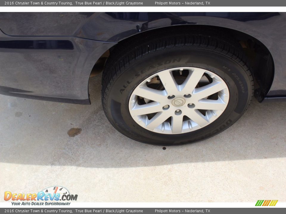 2016 Chrysler Town & Country Touring True Blue Pearl / Black/Light Graystone Photo #11