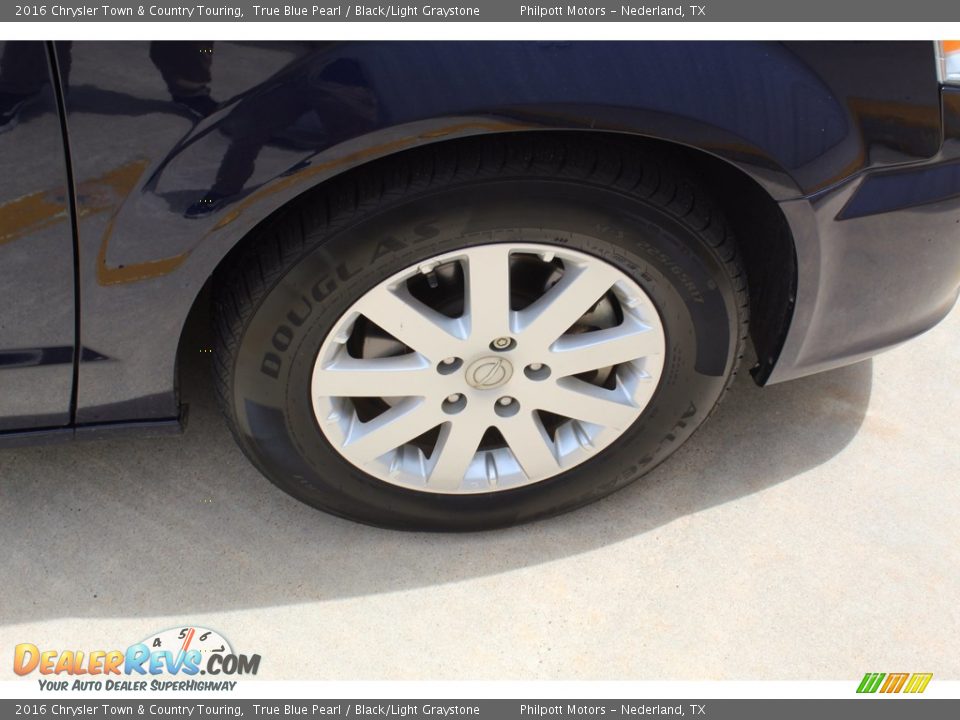 2016 Chrysler Town & Country Touring True Blue Pearl / Black/Light Graystone Photo #12