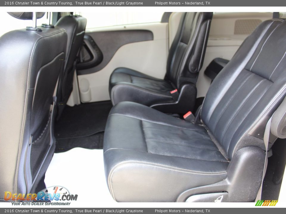2016 Chrysler Town & Country Touring True Blue Pearl / Black/Light Graystone Photo #23
