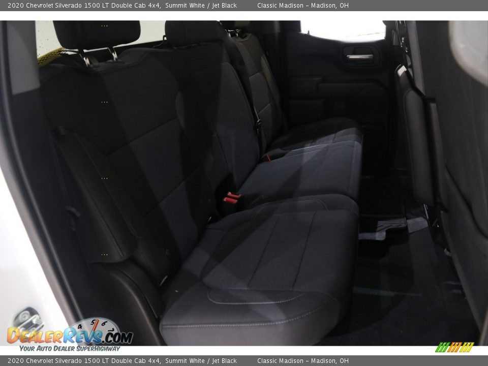 2020 Chevrolet Silverado 1500 LT Double Cab 4x4 Summit White / Jet Black Photo #16