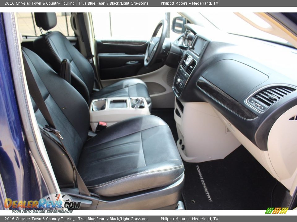 2016 Chrysler Town & Country Touring True Blue Pearl / Black/Light Graystone Photo #30