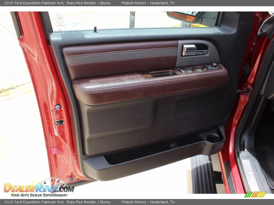 2015 Ford Expedition Platinum 4x4 Ruby Red Metallic / Ebony Photo #14