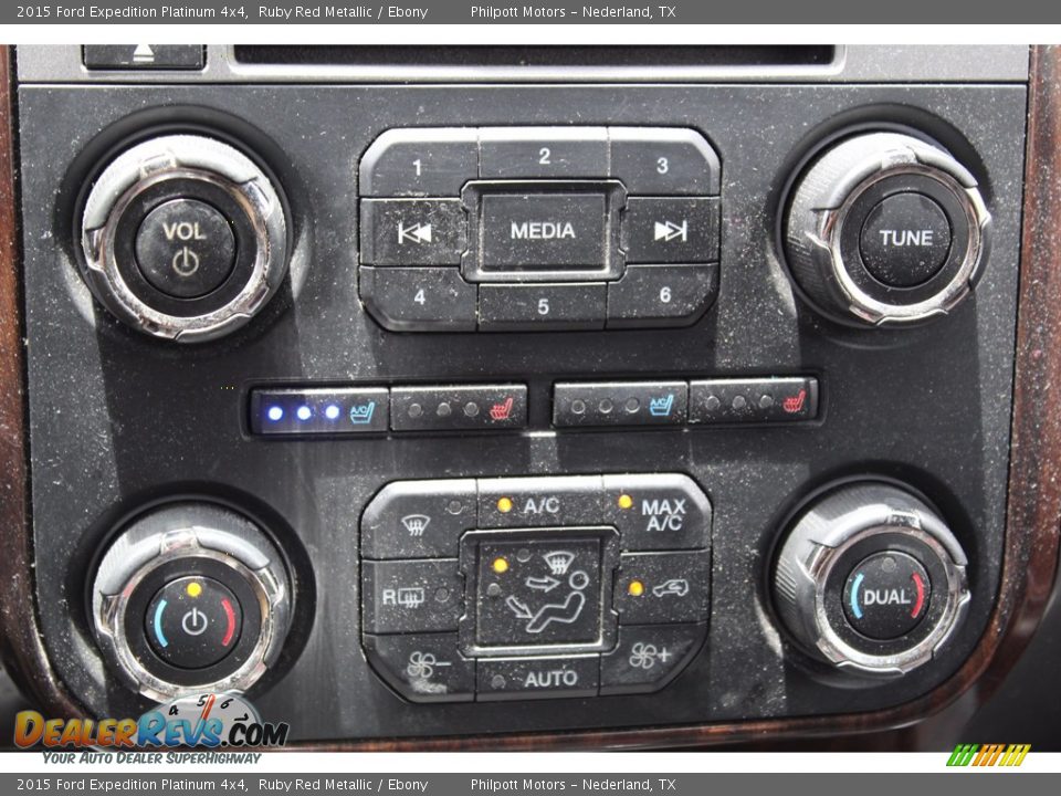 2015 Ford Expedition Platinum 4x4 Ruby Red Metallic / Ebony Photo #21