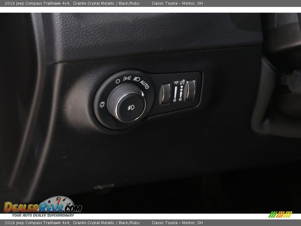 2019 Jeep Compass Trailhawk 4x4 Granite Crystal Metallic / Black/Ruby Photo #6