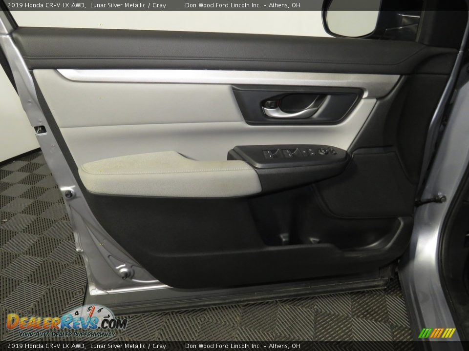 2019 Honda CR-V LX AWD Lunar Silver Metallic / Gray Photo #15