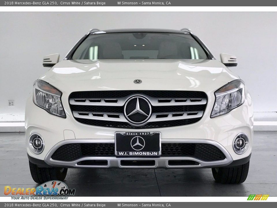 2018 Mercedes-Benz GLA 250 Cirrus White / Sahara Beige Photo #2