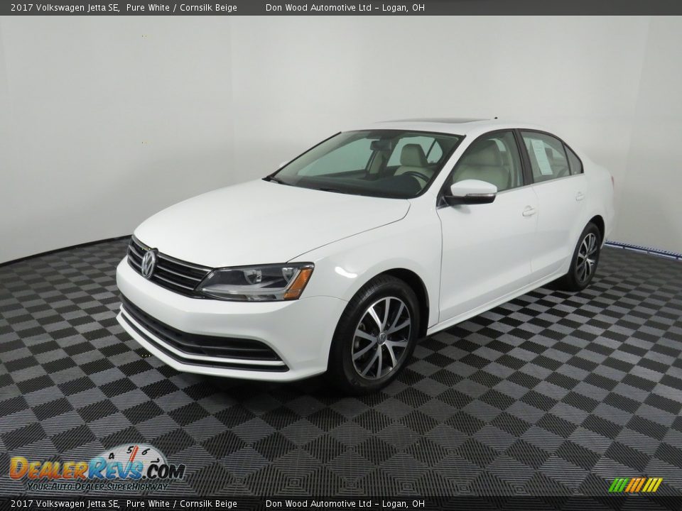 2017 Volkswagen Jetta SE Pure White / Cornsilk Beige Photo #9