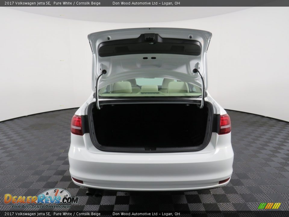 2017 Volkswagen Jetta SE Pure White / Cornsilk Beige Photo #14