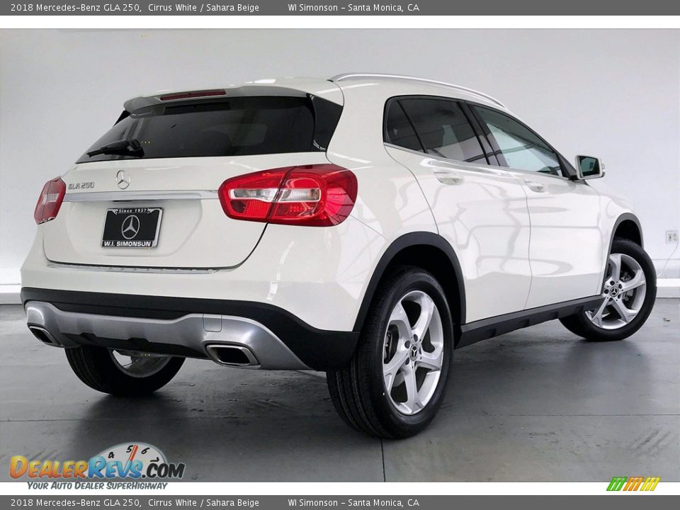 2018 Mercedes-Benz GLA 250 Cirrus White / Sahara Beige Photo #16