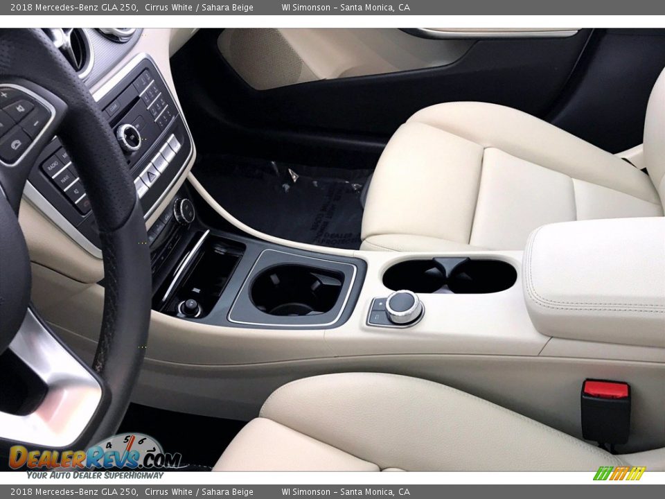 2018 Mercedes-Benz GLA 250 Cirrus White / Sahara Beige Photo #23