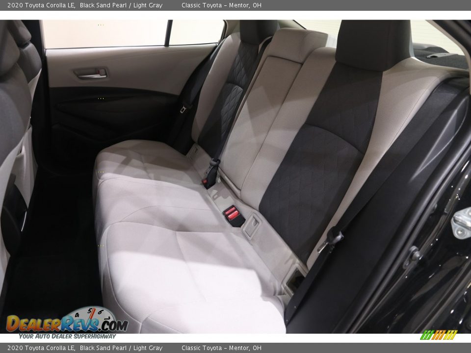 2020 Toyota Corolla LE Black Sand Pearl / Light Gray Photo #17