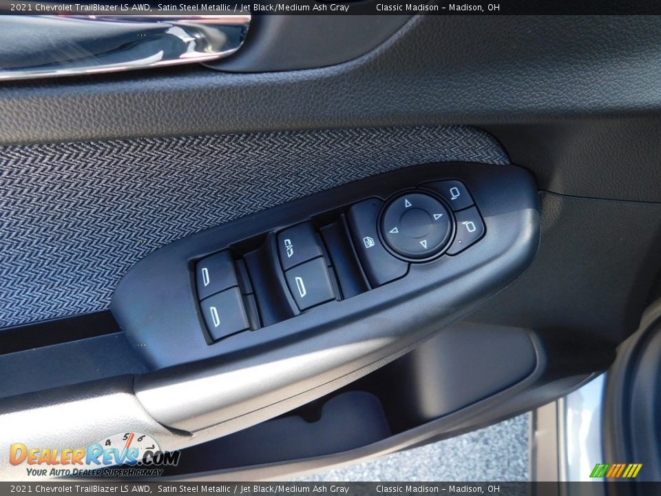 Controls of 2021 Chevrolet TrailBlazer LS AWD Photo #11