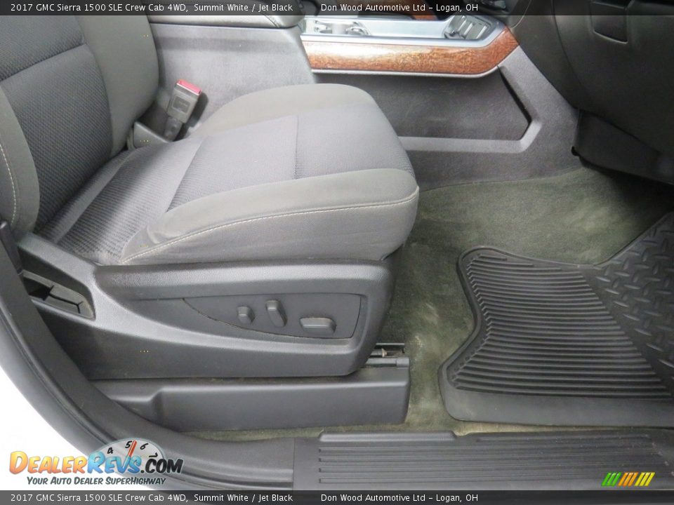 2017 GMC Sierra 1500 SLE Crew Cab 4WD Summit White / Jet Black Photo #35