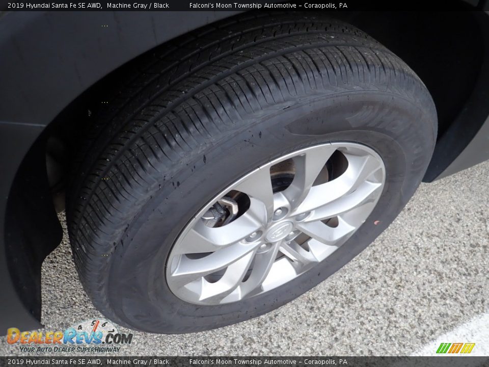 2019 Hyundai Santa Fe SE AWD Machine Gray / Black Photo #5