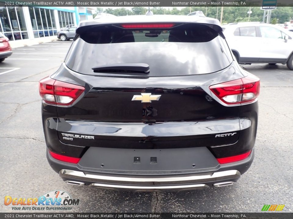 2021 Chevrolet TrailBlazer ACTIV AWD Mosaic Black Metallic / Jet Black/Almond Butter Photo #5