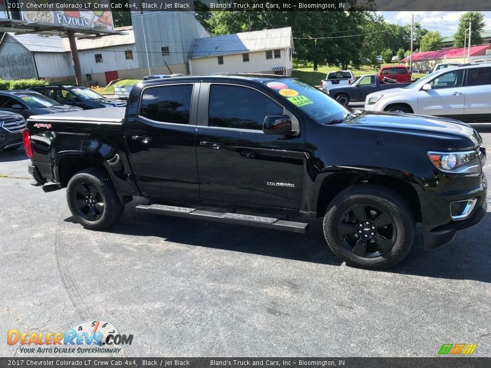 2017 Chevrolet Colorado LT Crew Cab 4x4 Black / Jet Black Photo #5