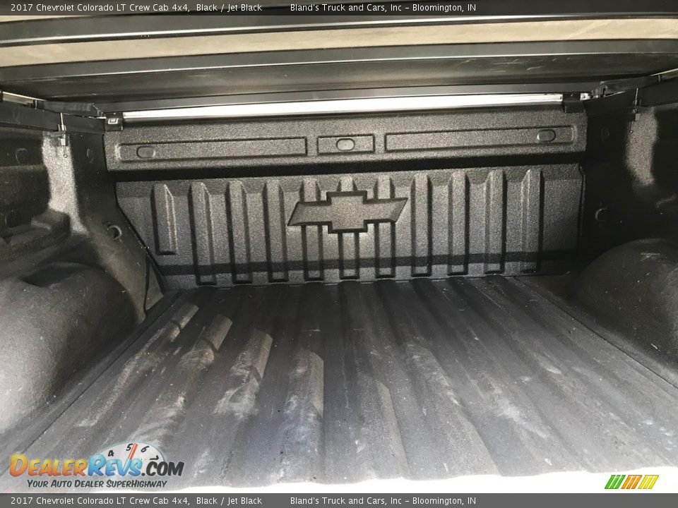 2017 Chevrolet Colorado LT Crew Cab 4x4 Black / Jet Black Photo #9
