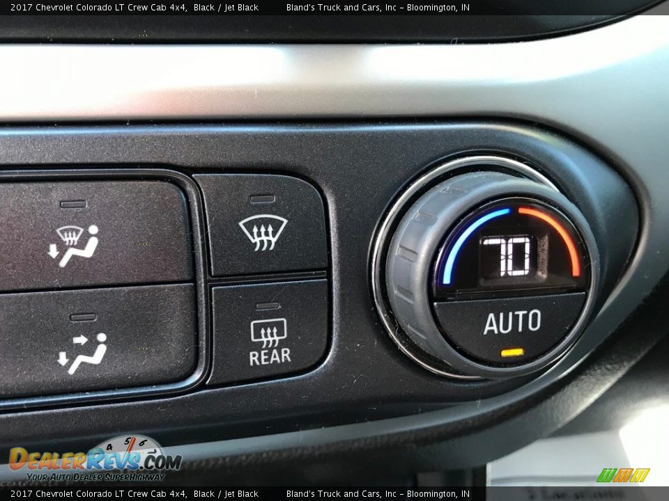 2017 Chevrolet Colorado LT Crew Cab 4x4 Black / Jet Black Photo #26