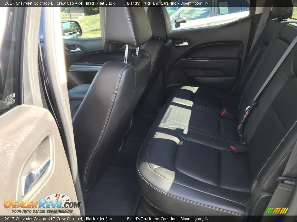 2017 Chevrolet Colorado LT Crew Cab 4x4 Black / Jet Black Photo #32